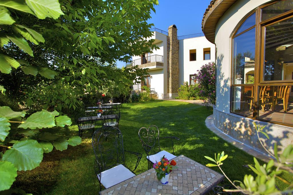 Efes Butik Otel Kirazli  Exterior photo